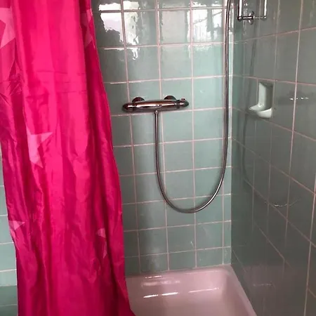 Ferienwohnung Living & *